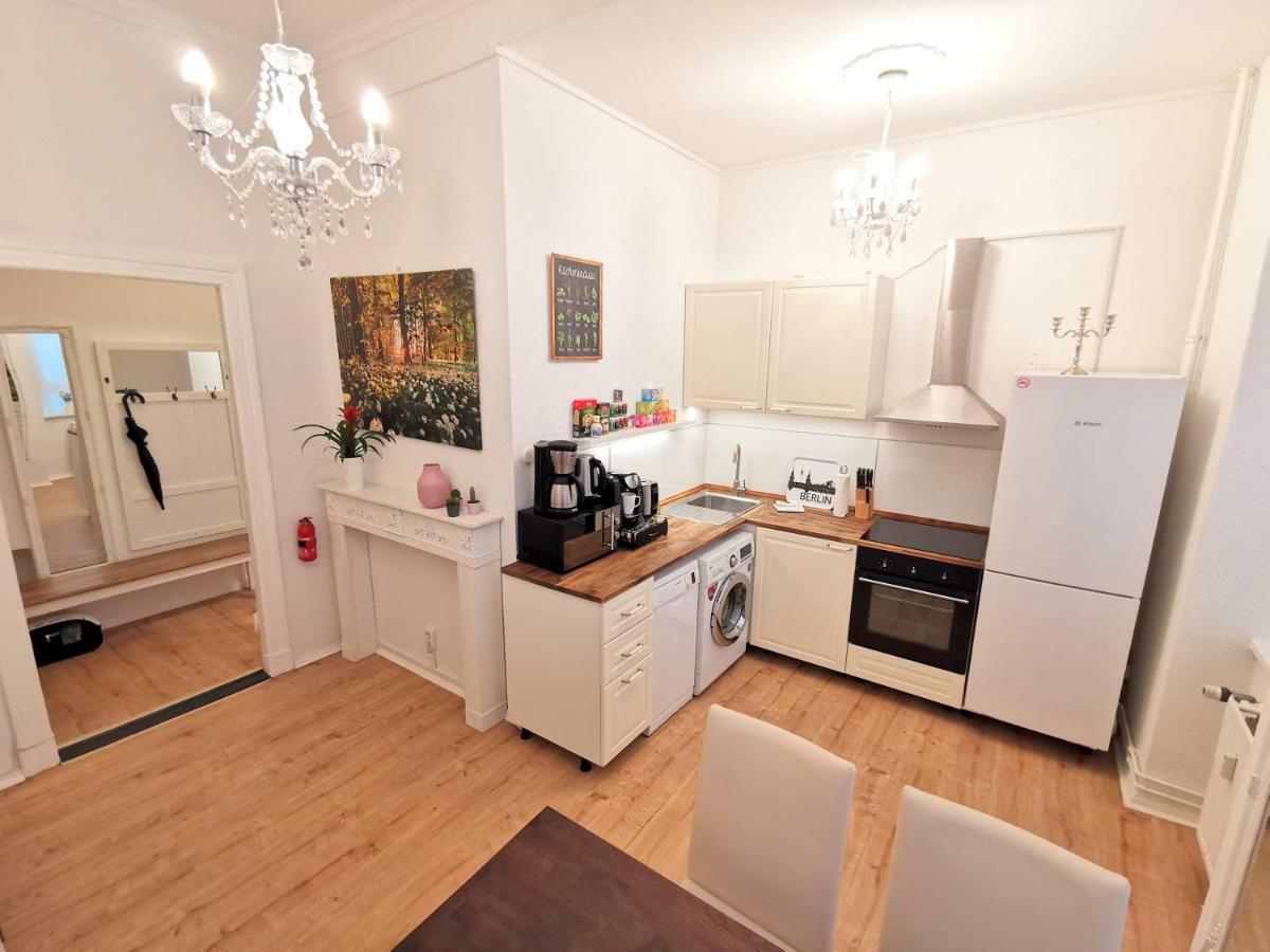 Kvh By Rockchair Apartments L Superhost Status L Boxspringbett Am Schloss Charlottenburg Welcomes You! Berlin Dış mekan fotoğraf