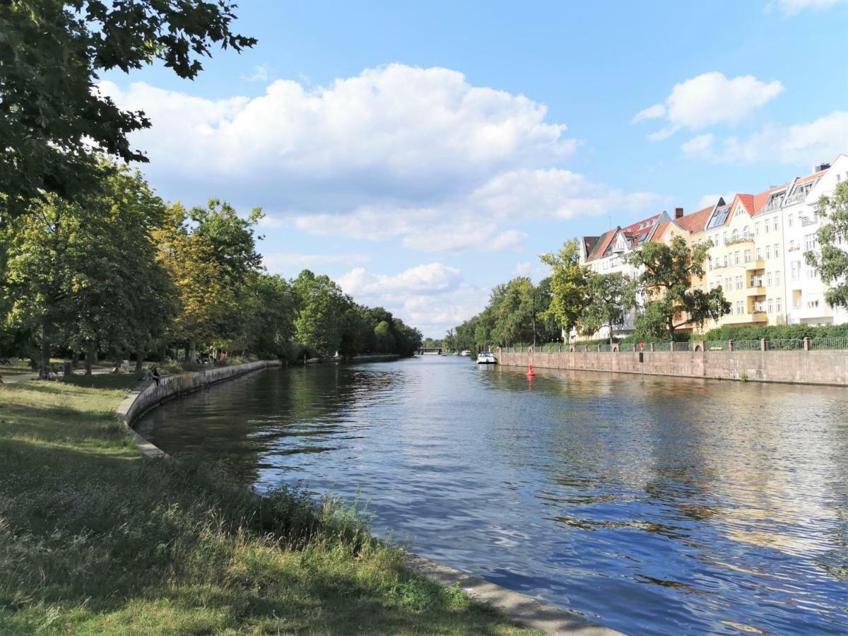 Kvh By Rockchair Apartments L Superhost Status L Boxspringbett Am Schloss Charlottenburg Welcomes You! Berlin Dış mekan fotoğraf